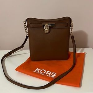 Michael Kors Hamilton Messenger Leather Bag NWT